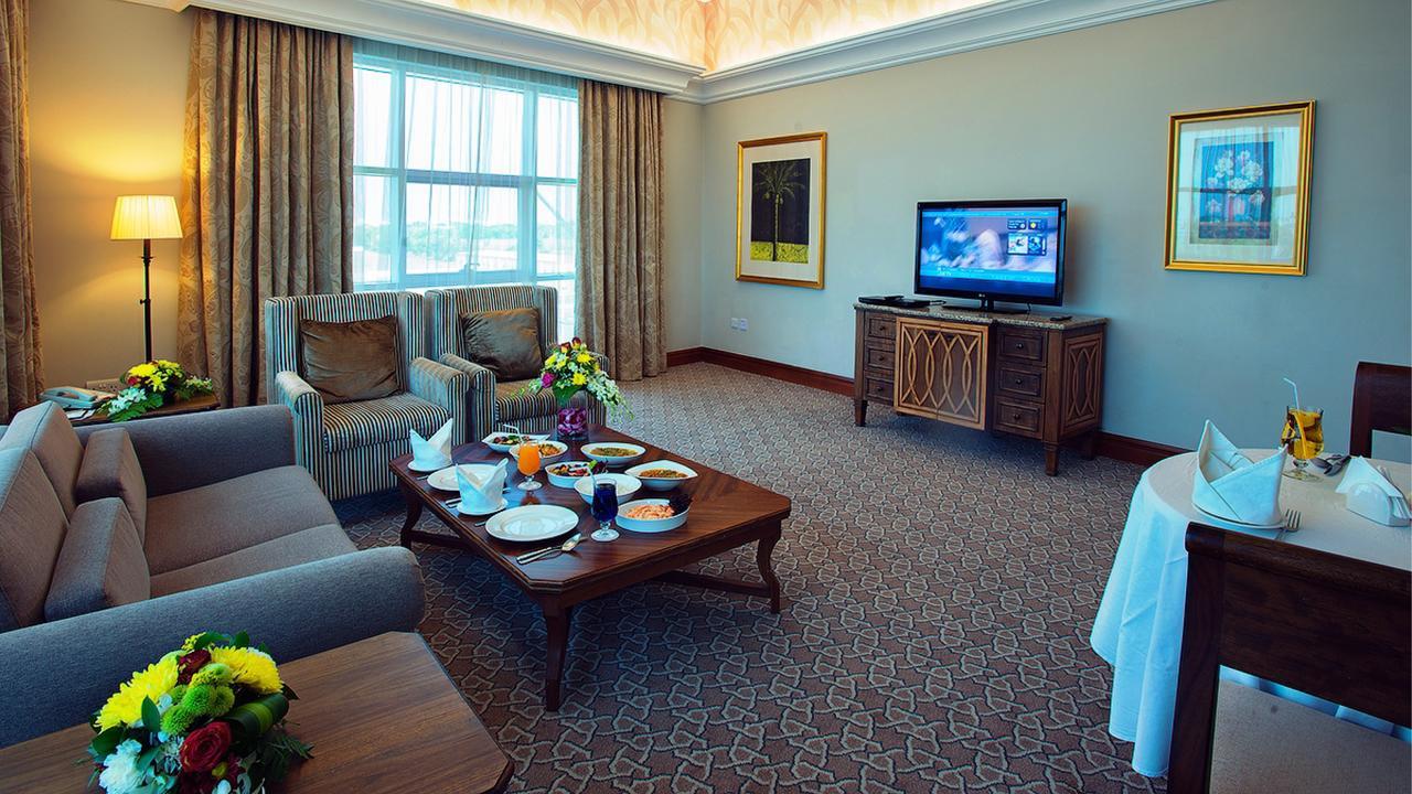 Ayla Hotel El-Ajn Kültér fotó